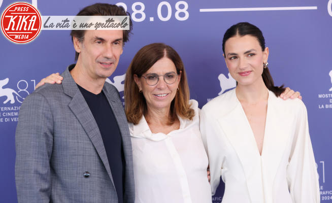 Romana Maggiora Vergano, Fabrizio Gifuni, Francesca Comencini - Venezia - 06-09-2024 - Venezia 81: il photocall de Il tempo che ci vuole