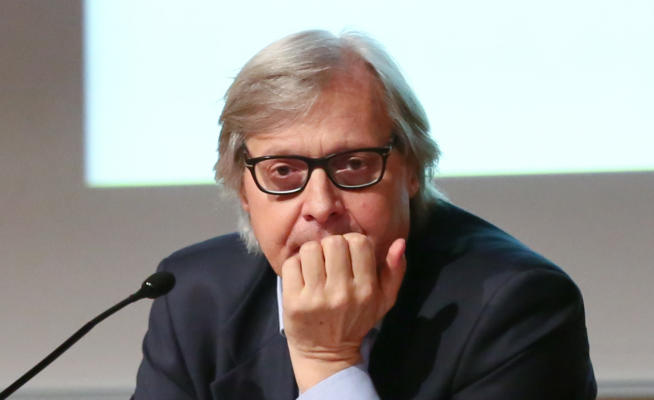 Indagato! Vittorio Sgarbi sotto torchio, ecco perche' - Foto