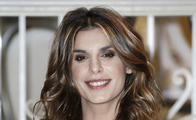 Elisabetta Canalis è una delle Spose di Costantino - Foto - Kikapress.com