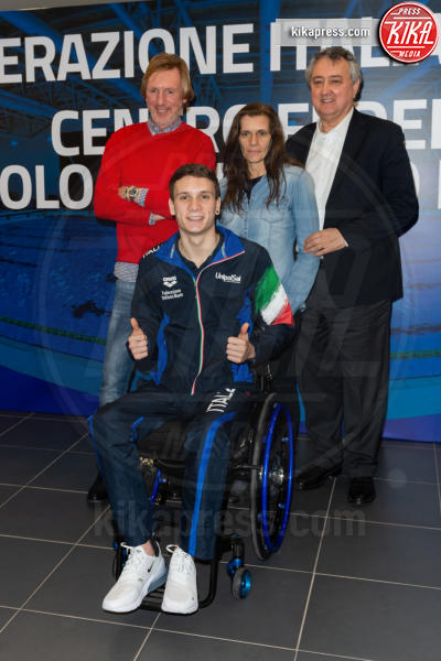 manuel bortuzzo torna in piscina non odio chi mi ha sparato foto kikapress com